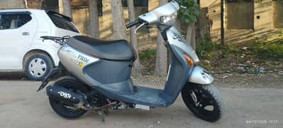 SUZUKI LETS 4 AUTOMATIC LADIES SCOOTY| 2012 Model | TOTAL GENUINE