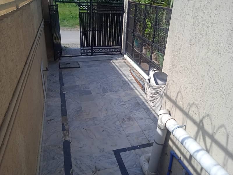 500 Square Yards Upper Portion Is Available For rent 0