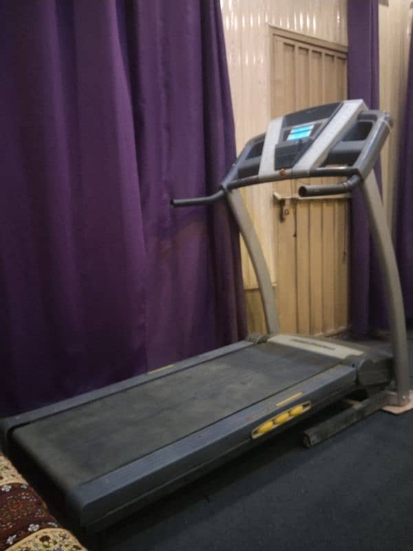 treadmill good condition 1
