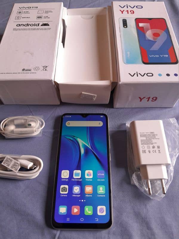 8/256GB, Vivo y19 Complete Box New 3