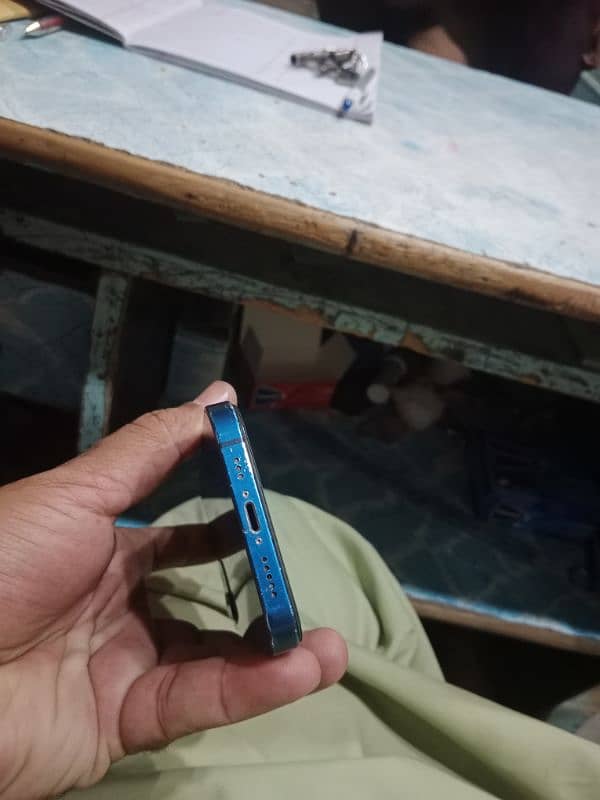 64gb non pta (zong sim working) 1