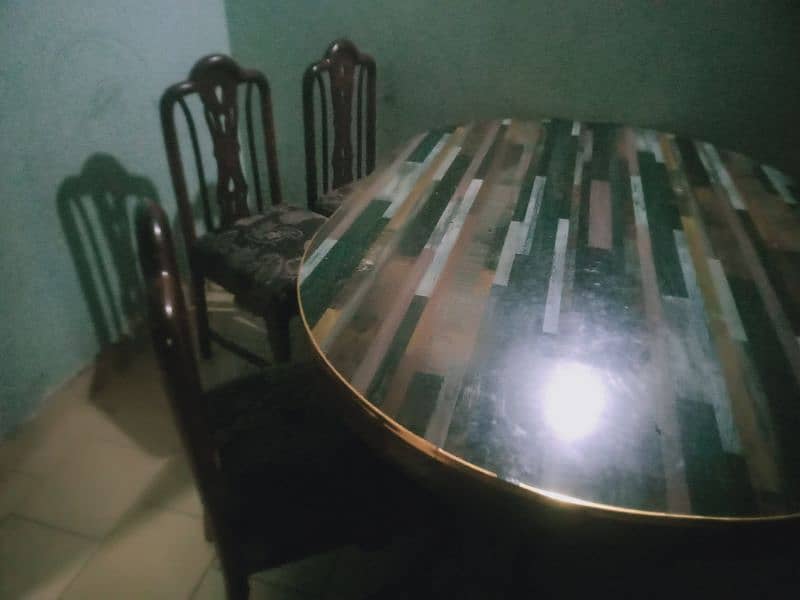 dinning table with 6 chairs 1