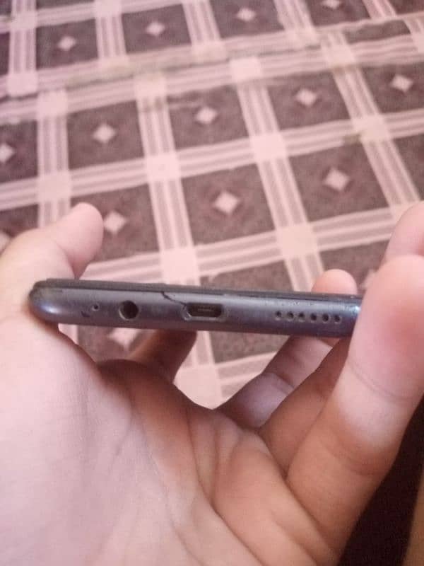 Tecno spark 7 pro 4 64 5000mh battery box and mobile all ok h 6