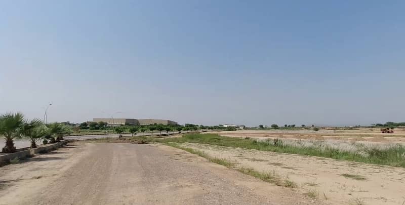 1 Kanal Plot For Sale In D-Block, Airport Enclave Islamabad Prime Location With 50 Feet Roads 0