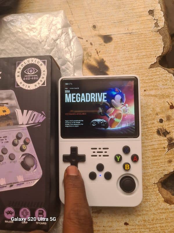 R36S video game console with 15000 games 8
