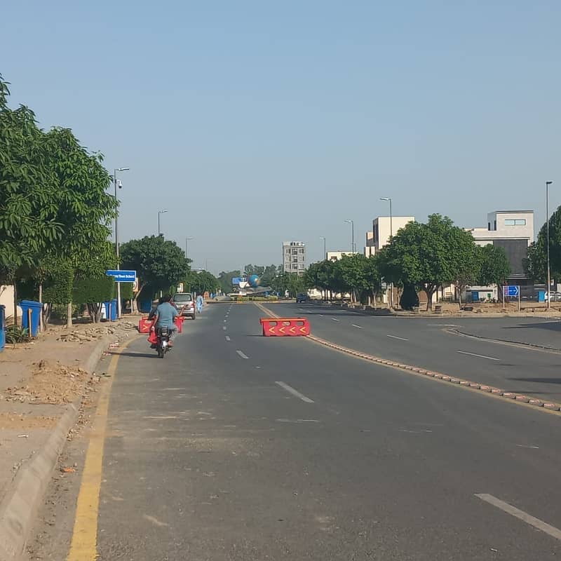 6 Marla possession utility paid plot number 400/52A Eastern ext for sale 8