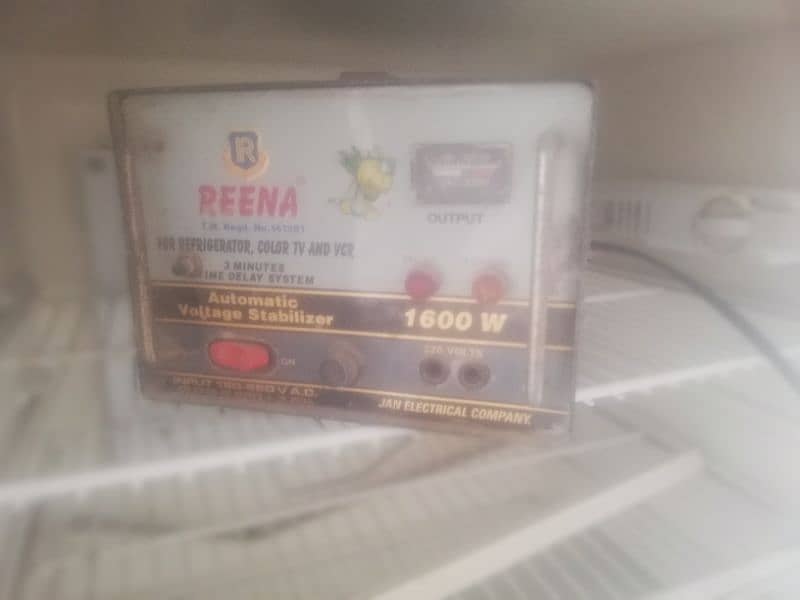 stablizer for freezers 1600w 0
