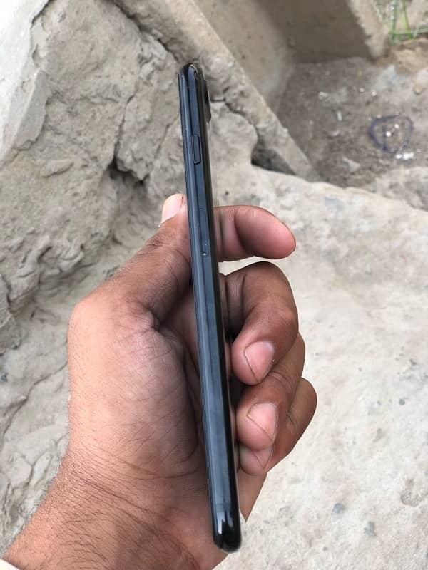 iPhone 7 Plus 2