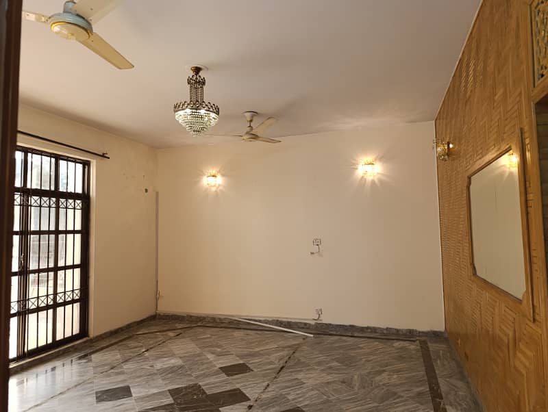 I-8/3 Ground Portion Is Available For Rent In I-8 ISLAMABAD 2