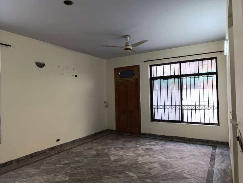 I-8/3 Ground Portion Is Available For Rent In I-8 ISLAMABAD 5