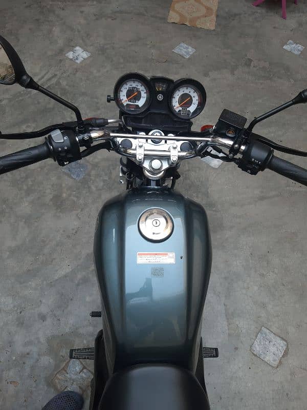 Yamaha YB 125Z-DX Model 2024 | Yamaha In Bikes | Total Geniune 4