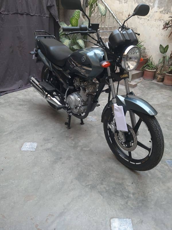 Yamaha YB 125Z-DX Model 2024 | Yamaha In Bikes | Total Geniune 14