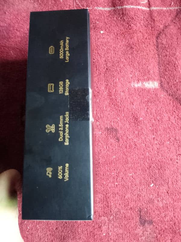 zte company condition 10/10 1 wheek used koi fault nahi ha full box ch 9