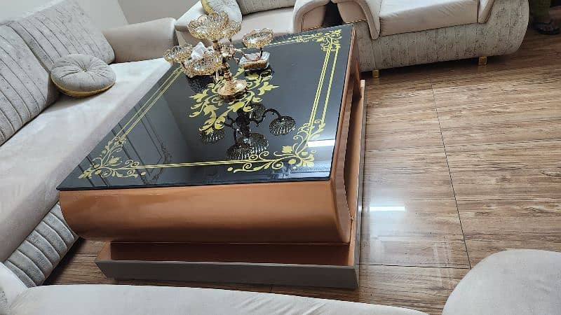 center table size 4×5 1