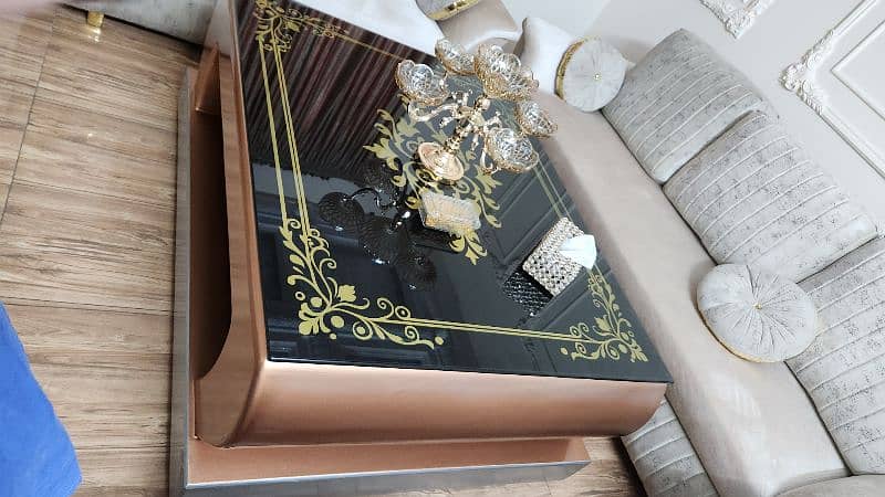 center table size 4×5 2