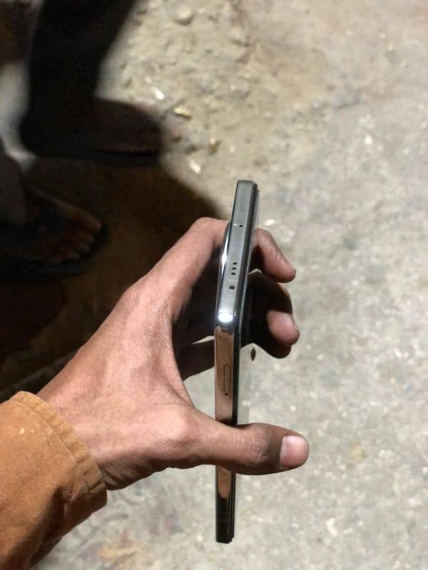 Tecno camon 30 8+8/256 4