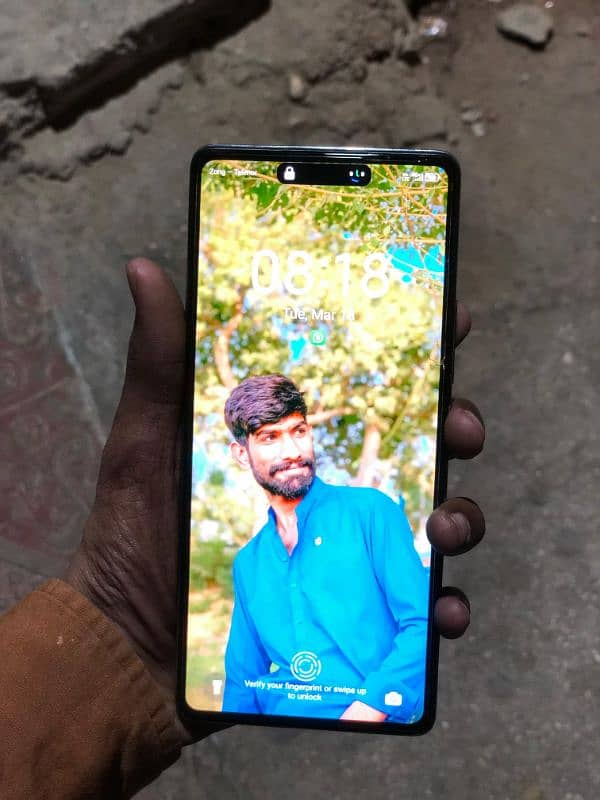 Tecno camon 30 8+8/256 5