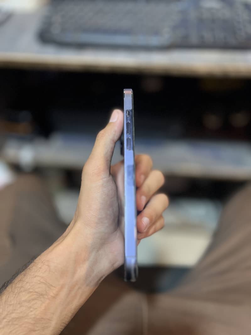 iphone 14 pro max jv 1