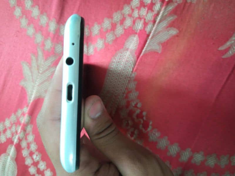 Tecno spark 6 go 4 64 2