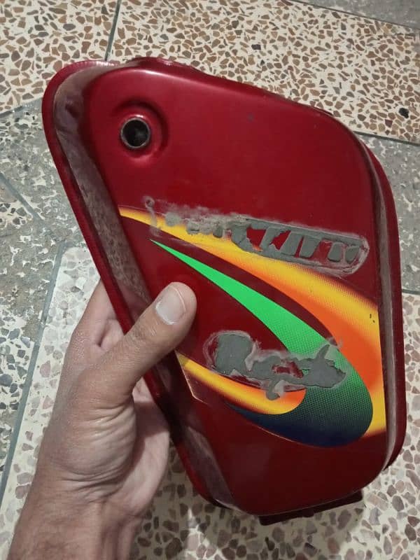 Yamaha YB100 2006 Oil Tank 1