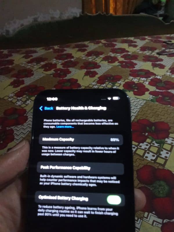 Iphone 13 128 Gb(4 month sim work karegi) (jv) (Battery 89) (All Okk) 2