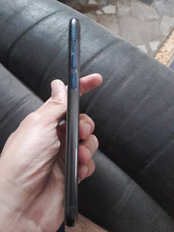 Iphone 11 pro PTA Approved Dual sim 3
