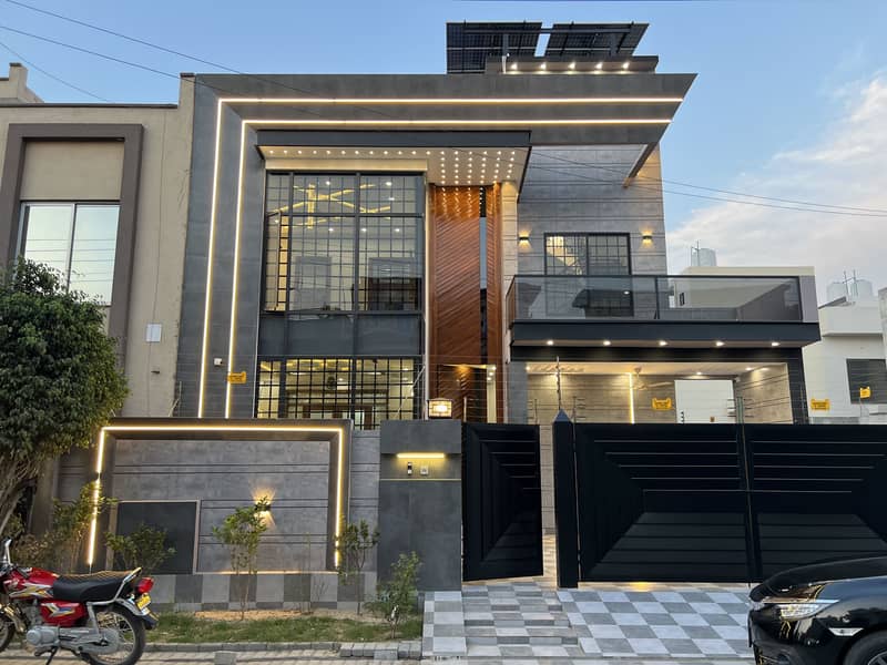 A Block Beautiful 10 Marla Straight Line House For Sale In Central Park With Solar Panels 30