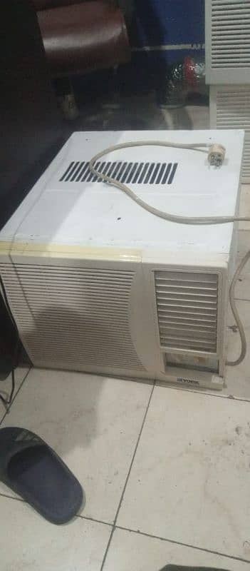 Window inverter Portable inverter AC Imported 9