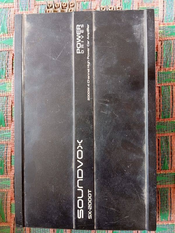Soundvox 2000w/4 Channel amplifier, with 12inch speaker box 0