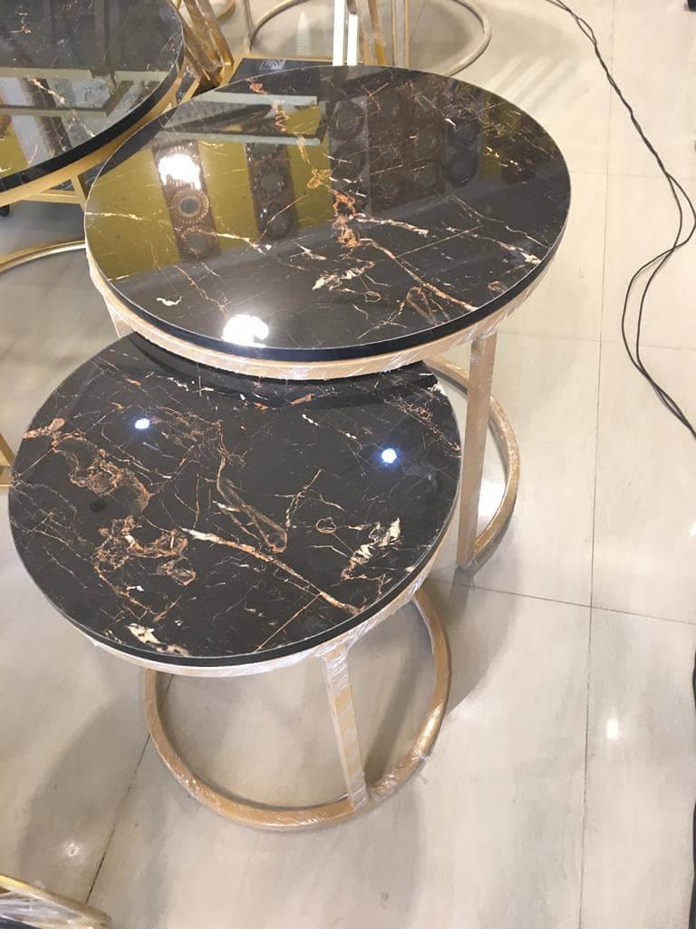 Antique Design Coffee Table & Center Tables 14