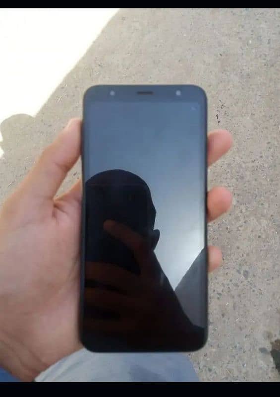 Samsung J4 plus 6