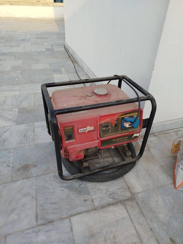 Load Up Generator For Sale 230V, 2300W, 6.5HP, 10L tank 0