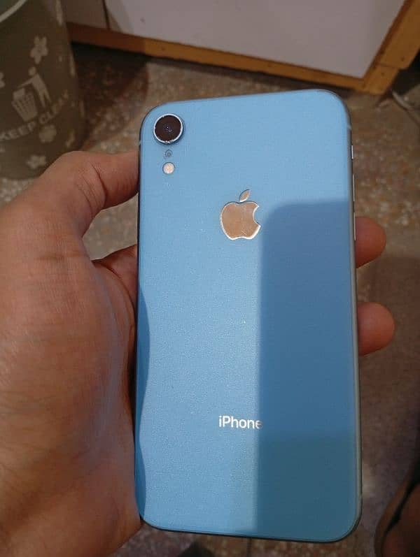 iphone xr 64gb factory unlocked 89% battery health water pack 2