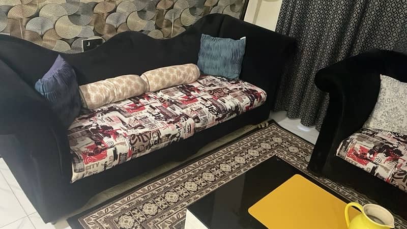 7 seater sofa set in lush condition velvet poshish grand look 0