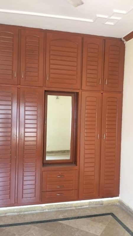 12 Marla uper portion for Rent 2