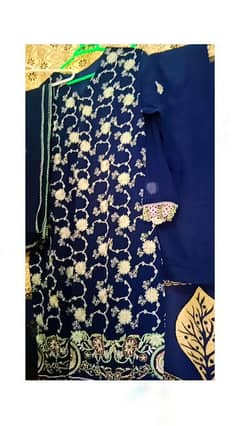 3pc suit  large size in navy blue color.