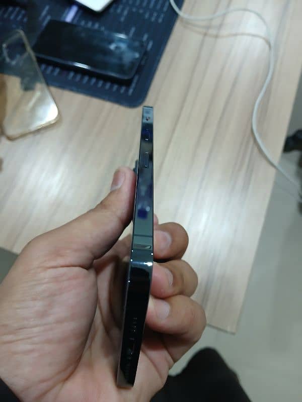 iPhone 12 Pro Max 128GB - Factory Unlock - Full OK Condition 11