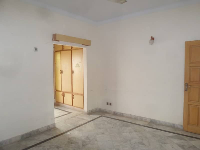 Your Search Ends Right Here With The Beautiful House In F-10 At Affordable Price Of Pkr Rs. 220000000 2