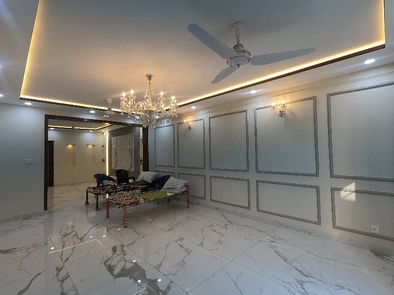 Get Your Hands On On Excellent Location House In Islamabad Best Area 5