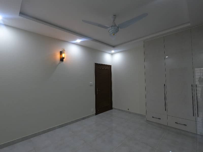 Get Your Hands On On Excellent Location House In Islamabad Best Area 32