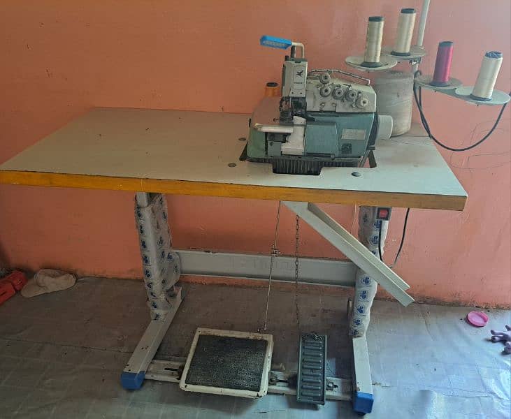 Pico Overlock Machine pagasus 4