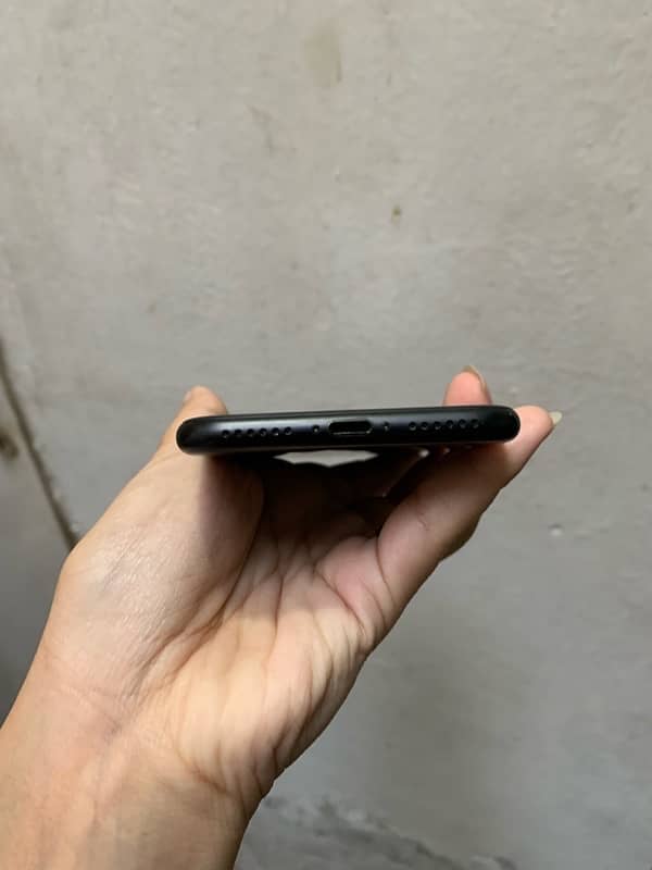 Iphone 7 128GB JV Non Pta 8