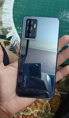 Vivo v23e 8+4 128 only mobile 10/10 condition read add