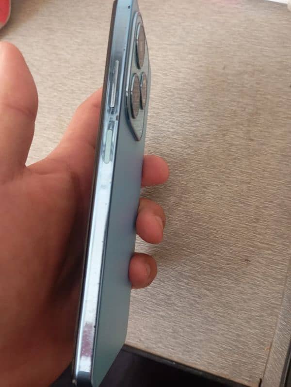 Infinix hot 40i (100%ok) 1