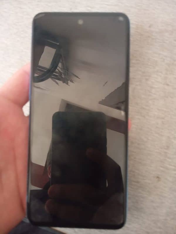 Infinix hot 40i (100%ok) 2
