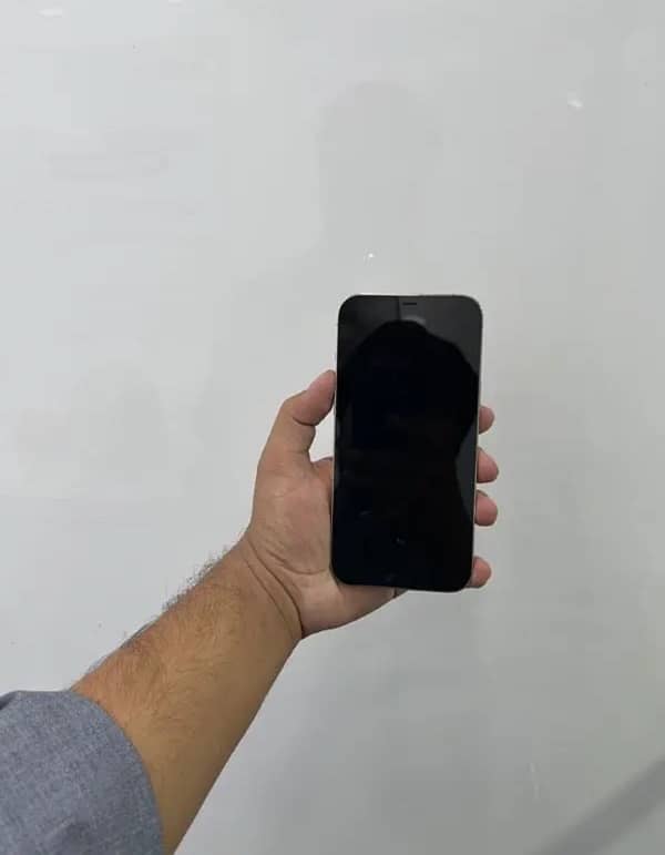 I phone 12 Pro Max Pta Approved 1