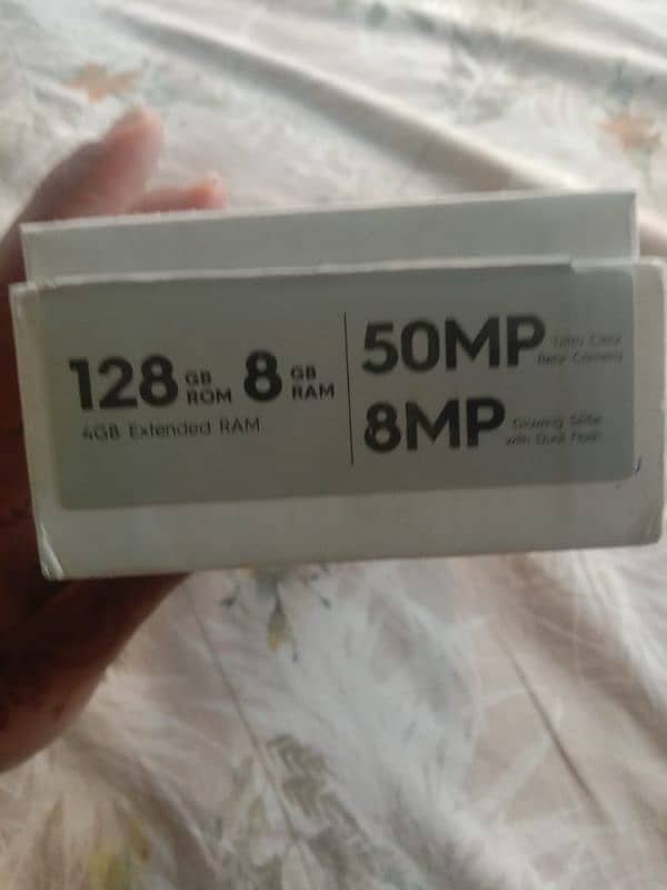 Selling Tecno spark10 14
