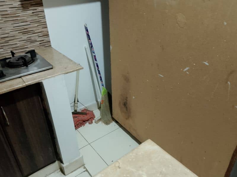 Apartment available for short time,per week, monthly basis 9
