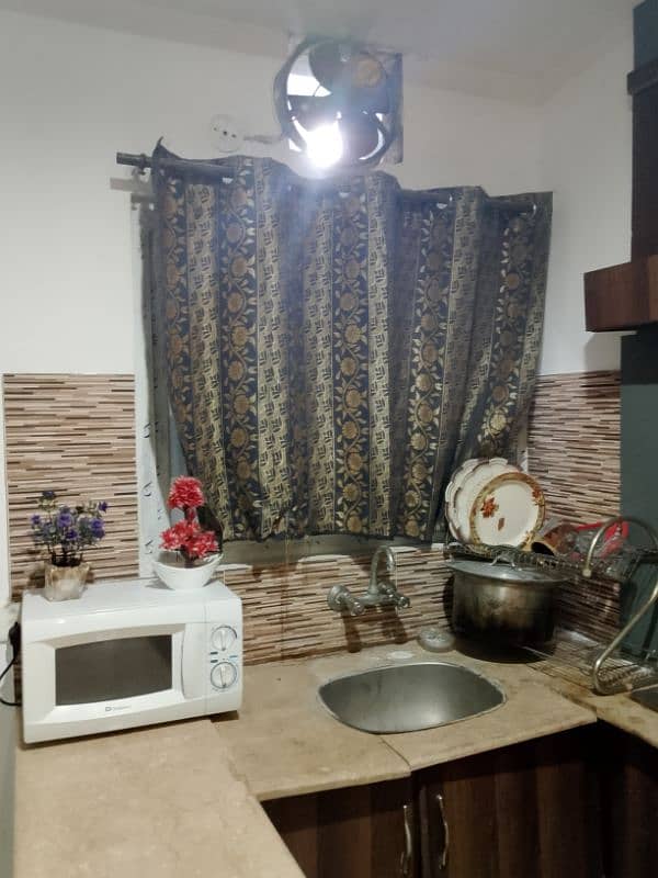 Apartment available for short time,per week, monthly basis 11