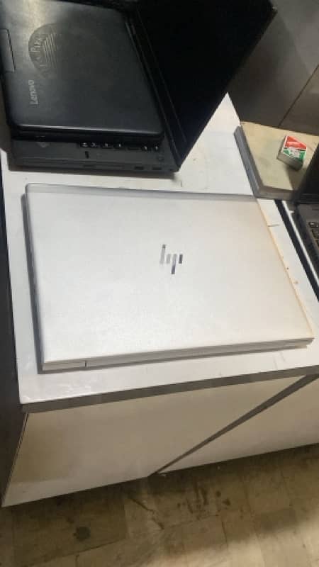hp elite book 840G6 8
